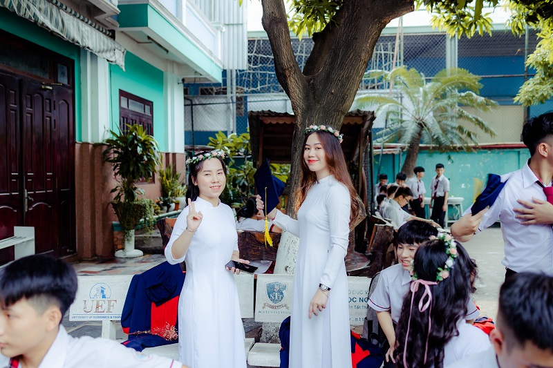 hoc-phi-truong-noi-tru-uy-tin