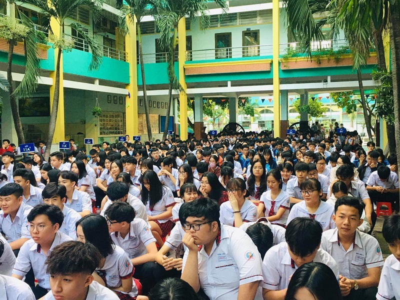 top-10-truong-noi-tru-tot-nhat-tai-tphcm-2