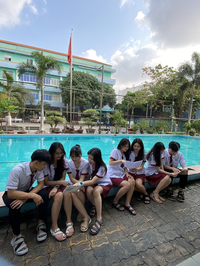 truong-tu-thuc-tot-tphcm